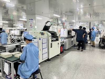 pcba加工现场.jpg