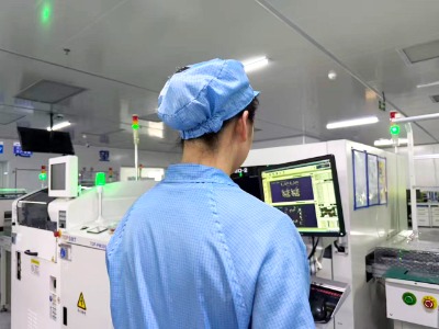 SMT贴片加工:四道关键工艺节点的品控逻辑(图1) SMT贴片加工_安徽英特丽.jpg